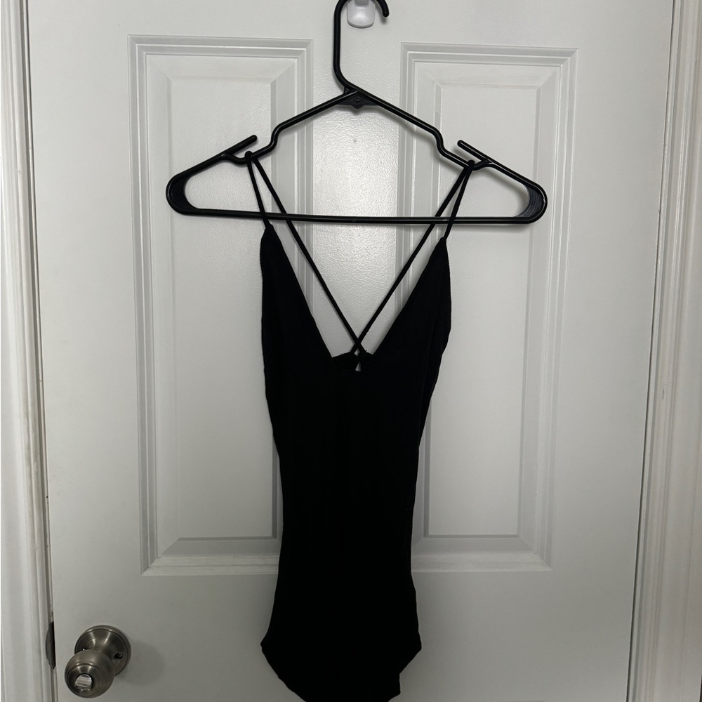 Black Sleeveless Women's Top